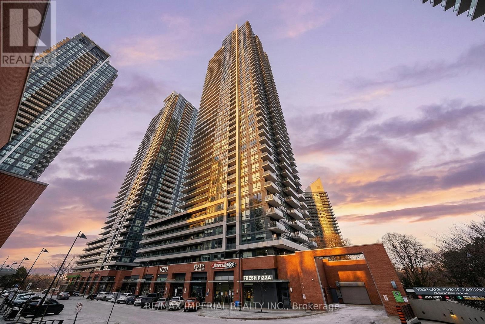 2604 - 2220 Lake Shore Boulevard W, Toronto, Ontario  M8V 0C1 - Photo 3 - W12902086