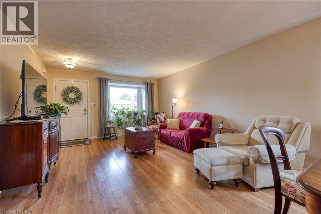 217 North Street E, Tillsonburg, Ontario  N4G 1B8 - Photo 7 - 40787241