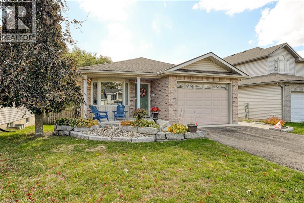 217 North Street E, Tillsonburg, Ontario  N4G 1B8 - Photo 2 - 40787241