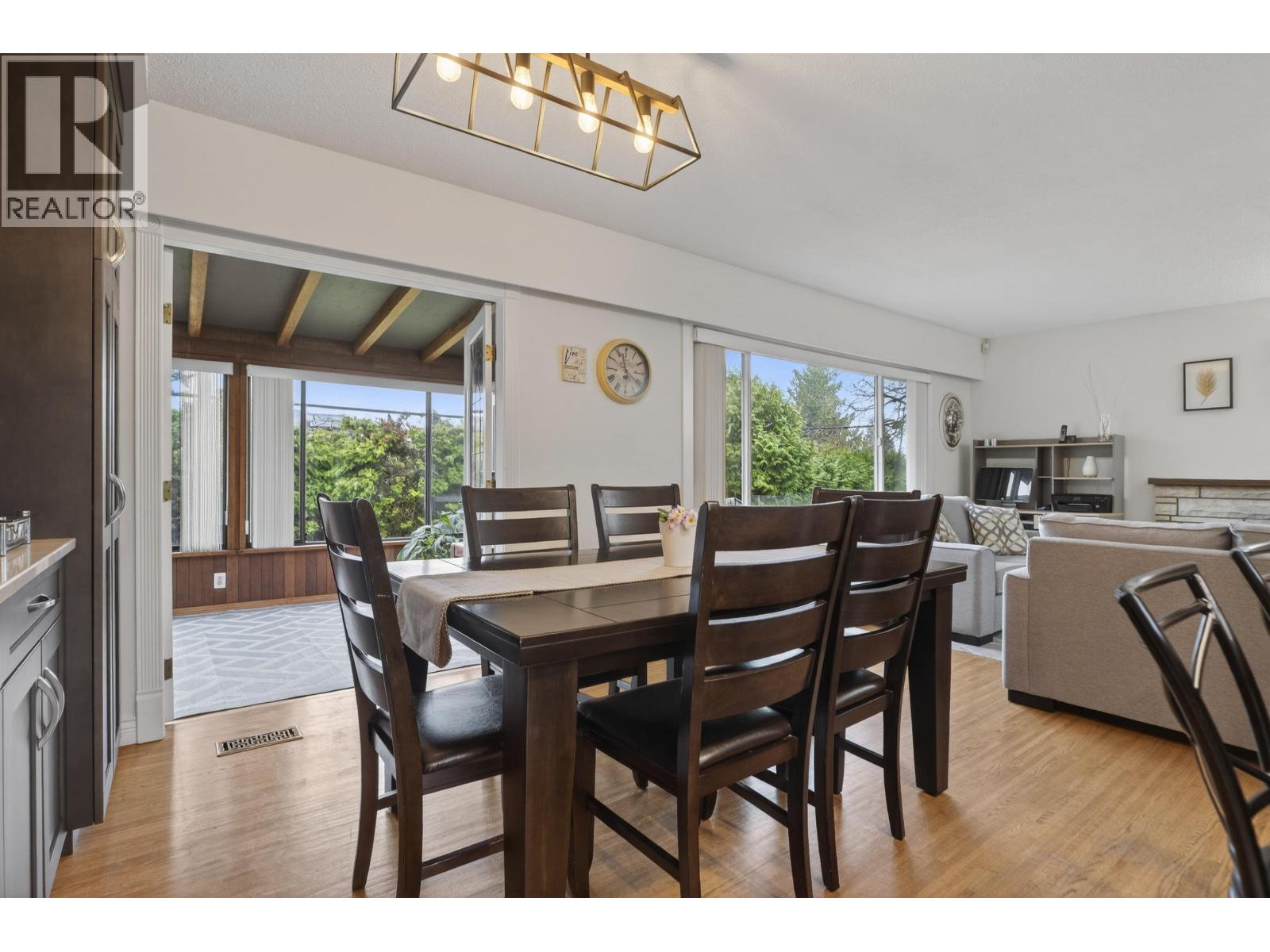 820 Ballantrae Court, Port Moody, British Columbia  V3H 1A8 - Photo 6 - R3101344