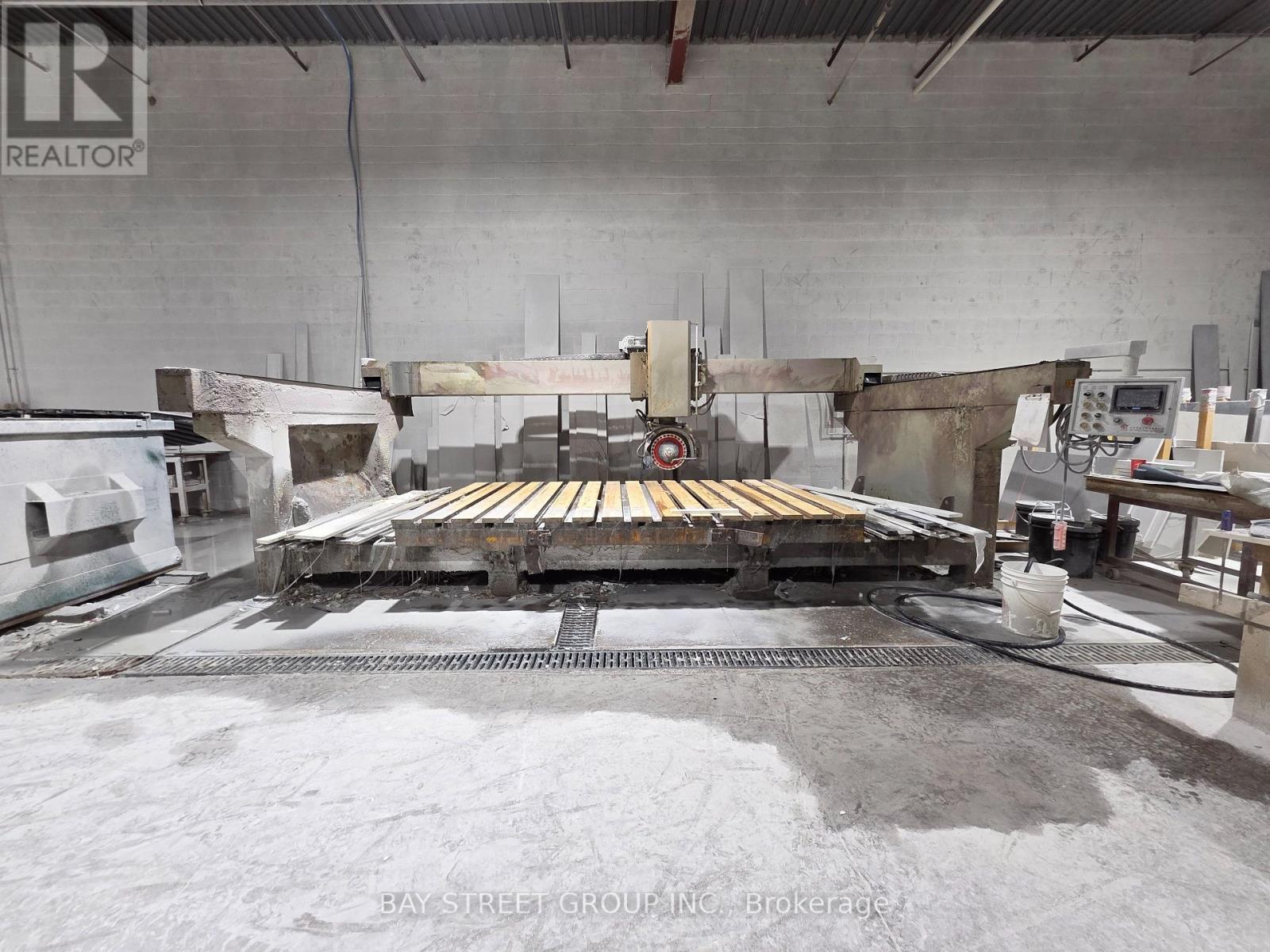 B- 16 East Wilmot Street, Richmond Hill, Ontario  L4B 1C8 - Photo 15 - N12899410