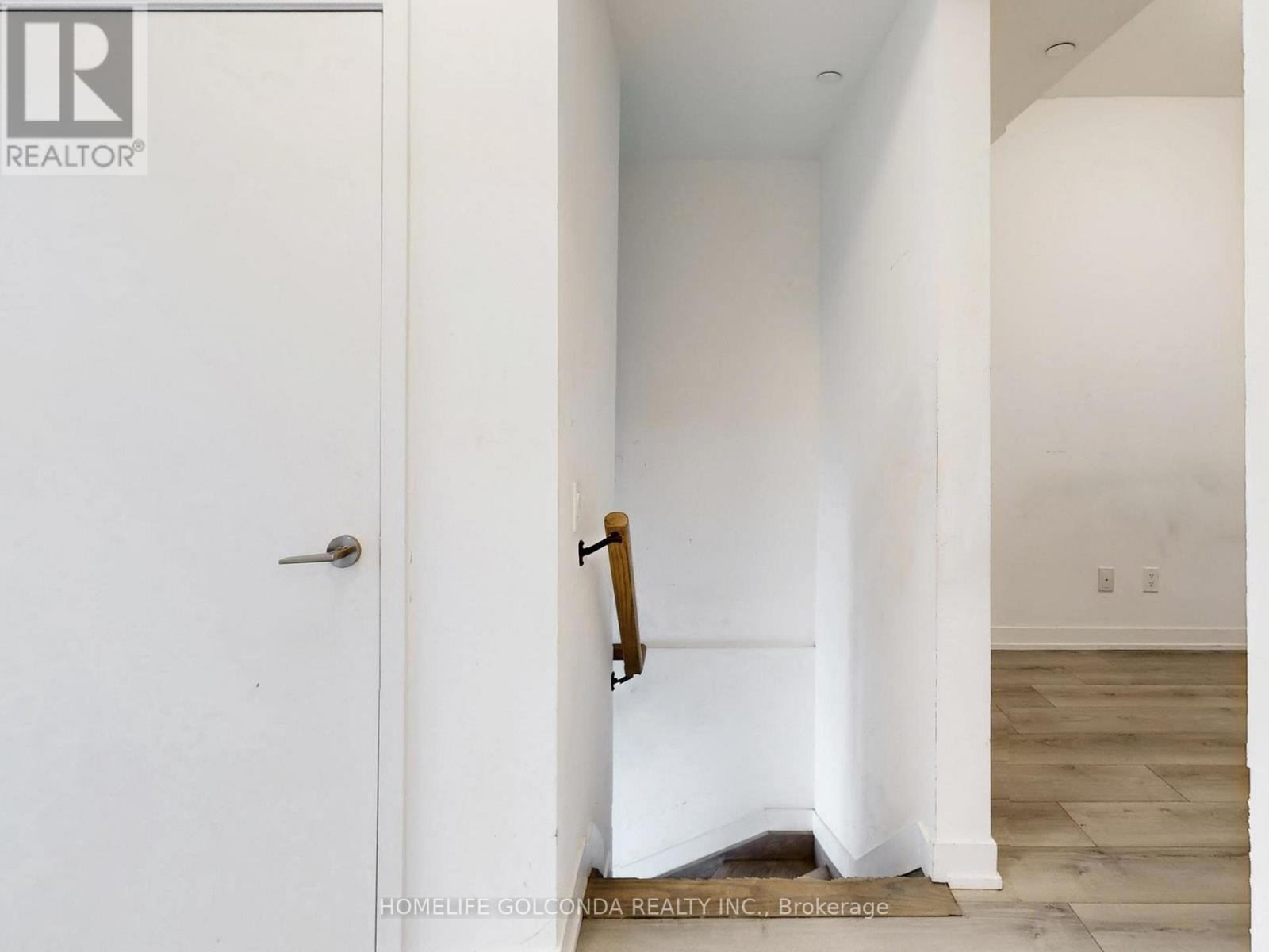 107 - 117 Ford Street S, Toronto, Ontario  M6N 3A2 - Photo 24 - W12897536