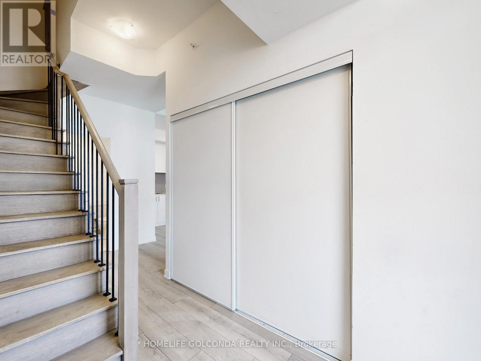 107 - 117 Ford Street S, Toronto, Ontario  M6N 3A2 - Photo 22 - W12897536