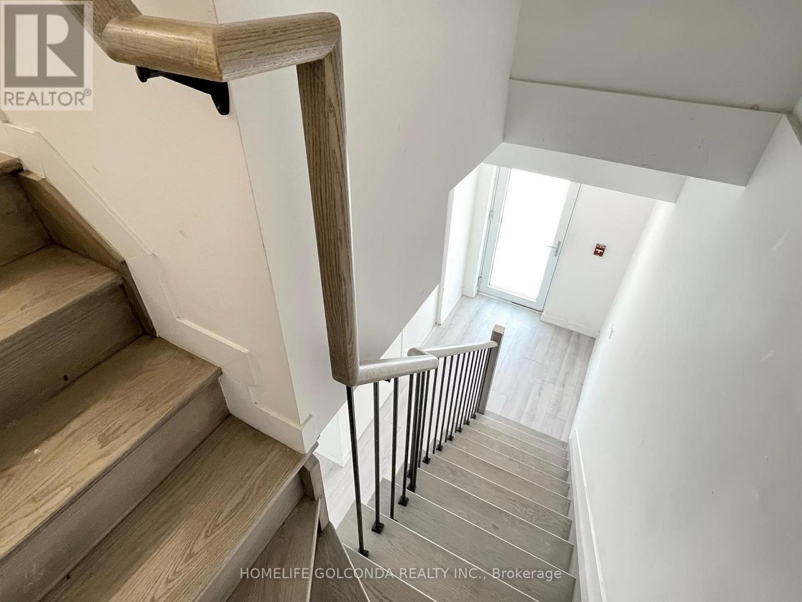 107 - 117 Ford Street S, Toronto, Ontario  M6N 3A2 - Photo 23 - W12897536