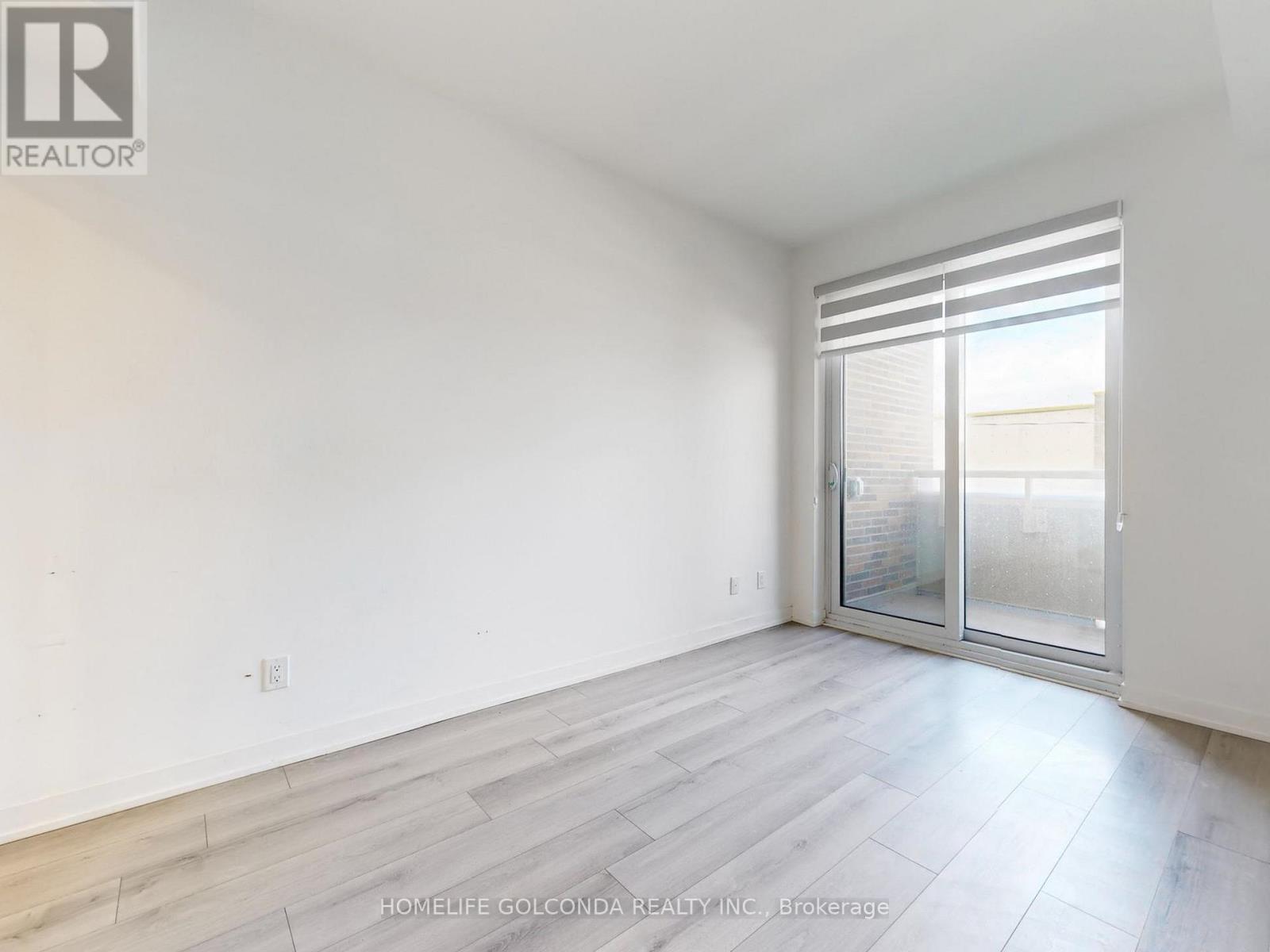 107 - 117 Ford Street S, Toronto, Ontario  M6N 3A2 - Photo 25 - W12897536