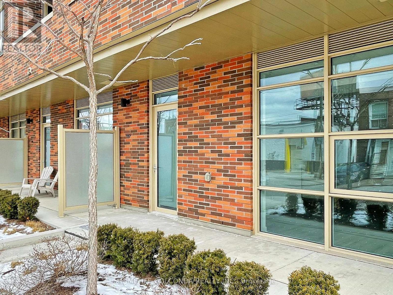 107 - 117 Ford Street S, Toronto, Ontario  M6N 3A2 - Photo 3 - W12897536