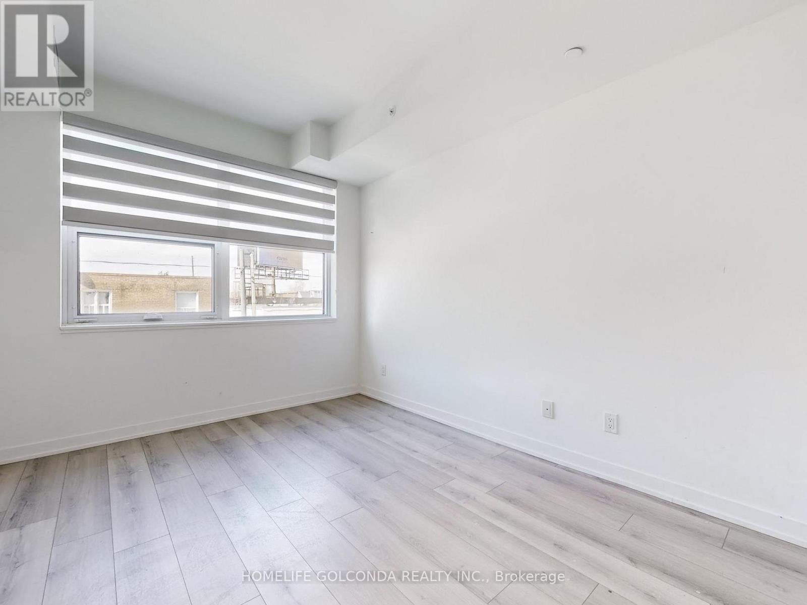 107 - 117 Ford Street S, Toronto, Ontario  M6N 3A2 - Photo 31 - W12897536