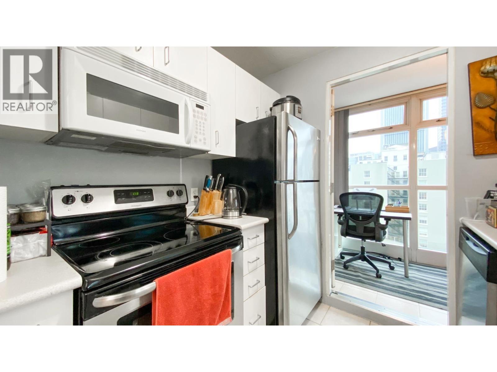 11xx 438 Seymour Street, Vancouver, British Columbia  V6B 6H4 - Photo 10 - R3101452