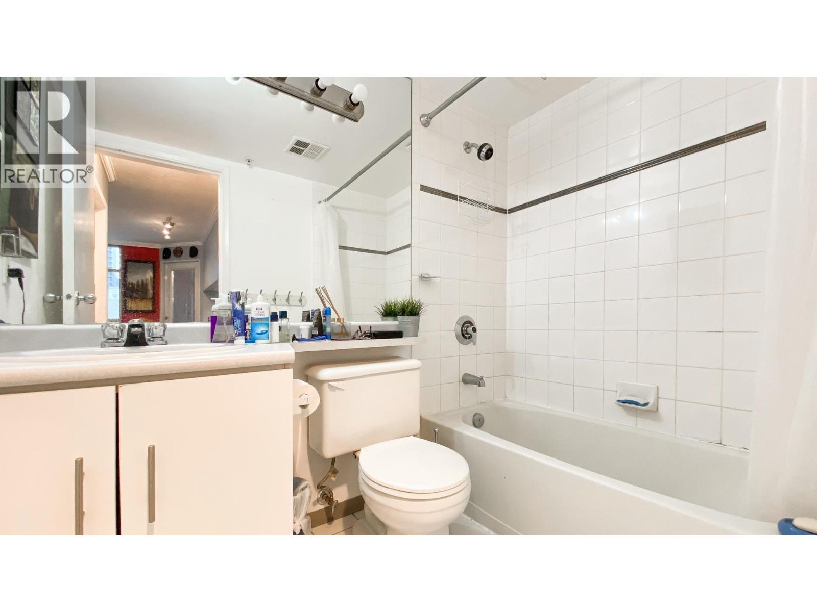 11xx 438 Seymour Street, Vancouver, British Columbia  V6B 6H4 - Photo 21 - R3101452