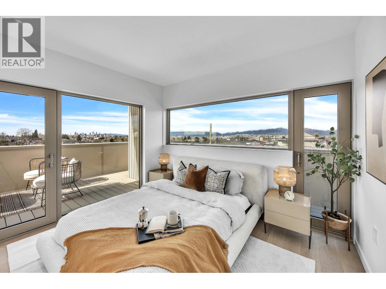 2 2915 E 5th Avenue, Vancouver, British Columbia  V5M 1N6 - Photo 25 - R3101017