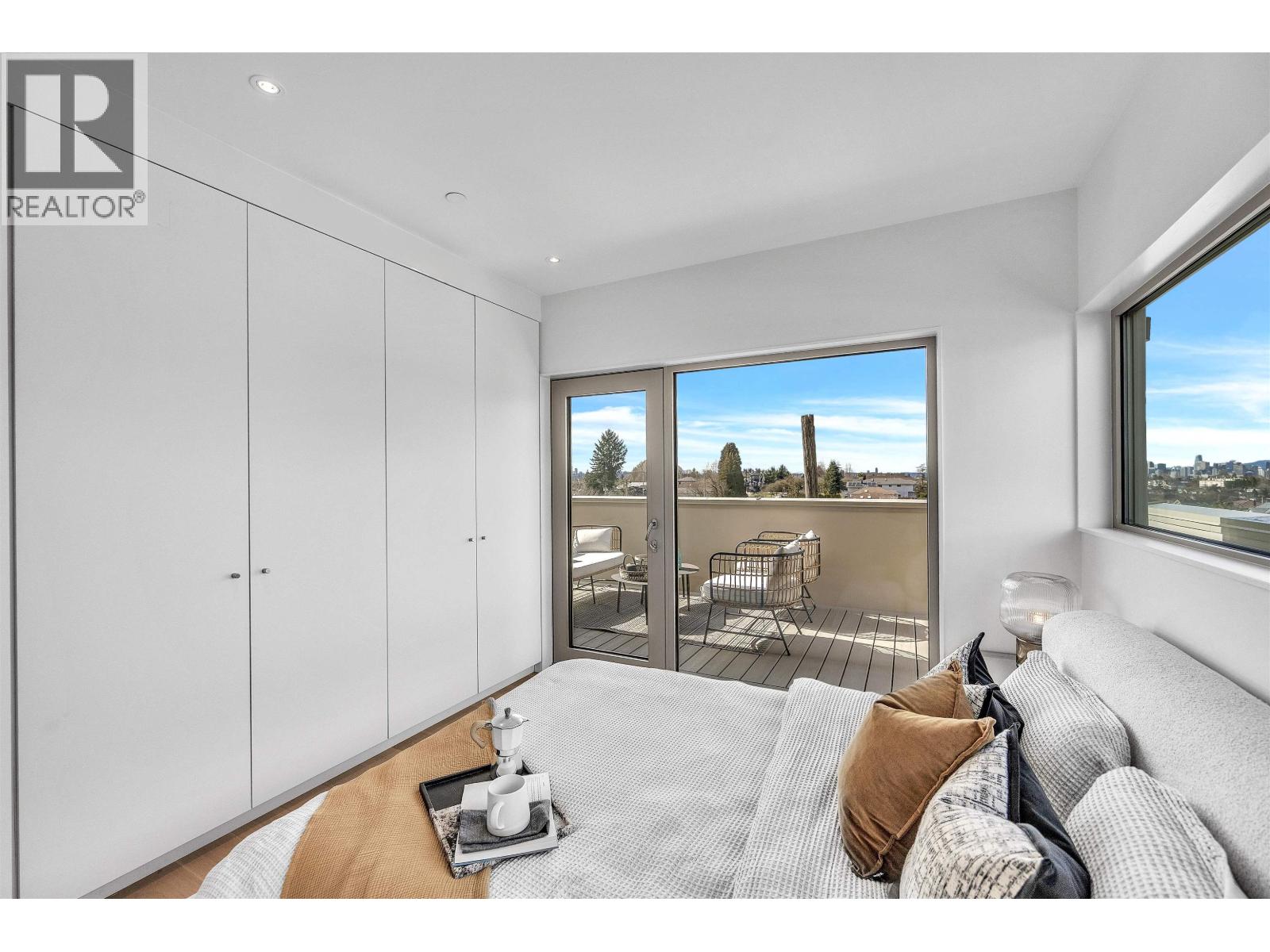 2 2915 E 5th Avenue, Vancouver, British Columbia  V5M 1N6 - Photo 26 - R3101017