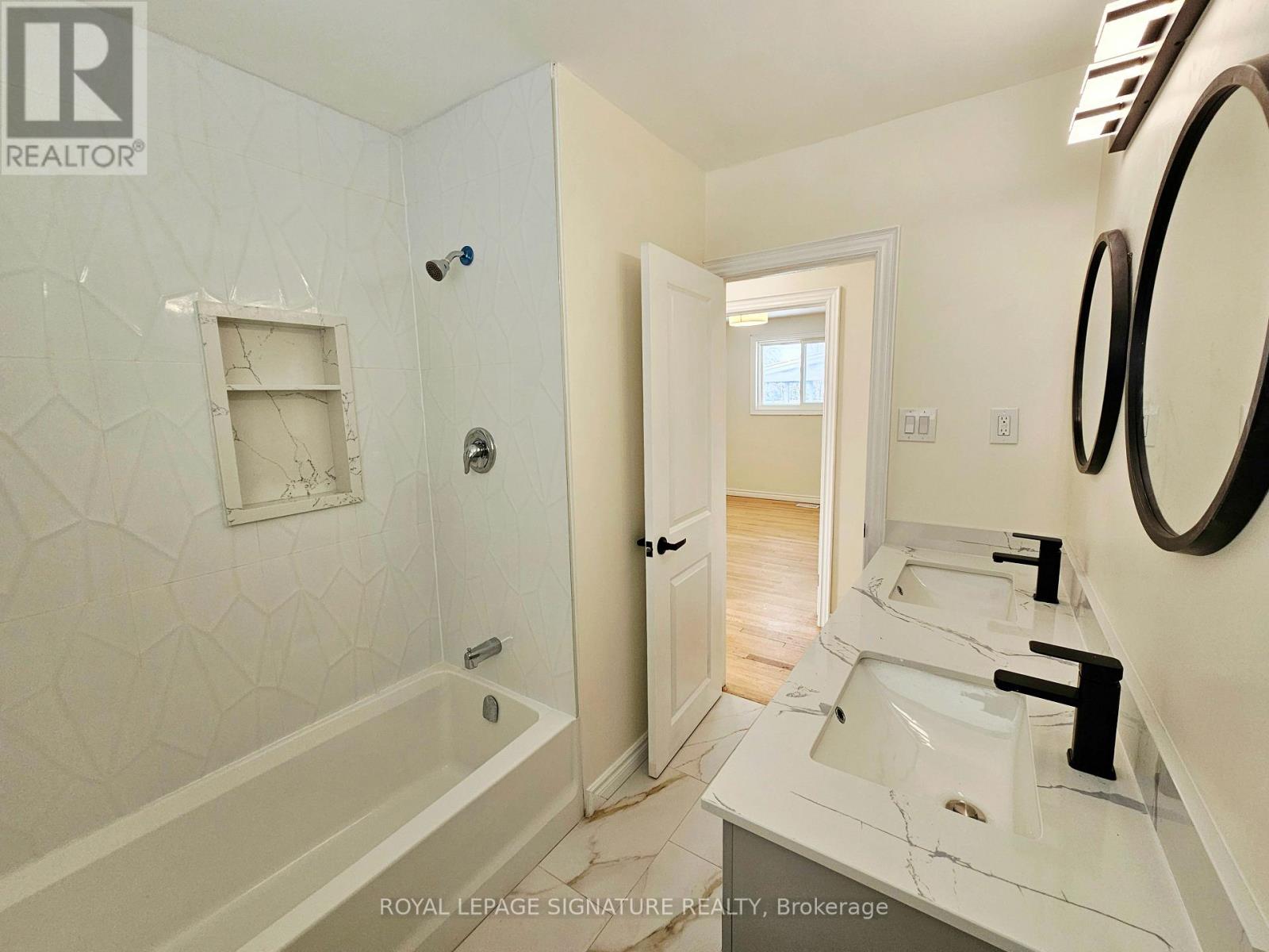 A - 38 Sherry Lane, Ottawa, Ontario  K2G 3L7 - Photo 18 - X12901928