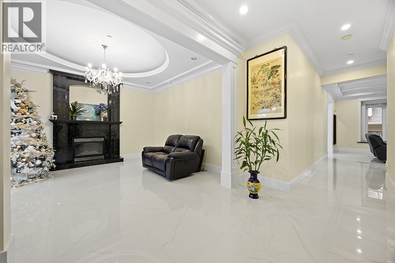 6830 Vivian Street, Vancouver, British Columbia  V5S 2T6 - Photo 3 - R3100279