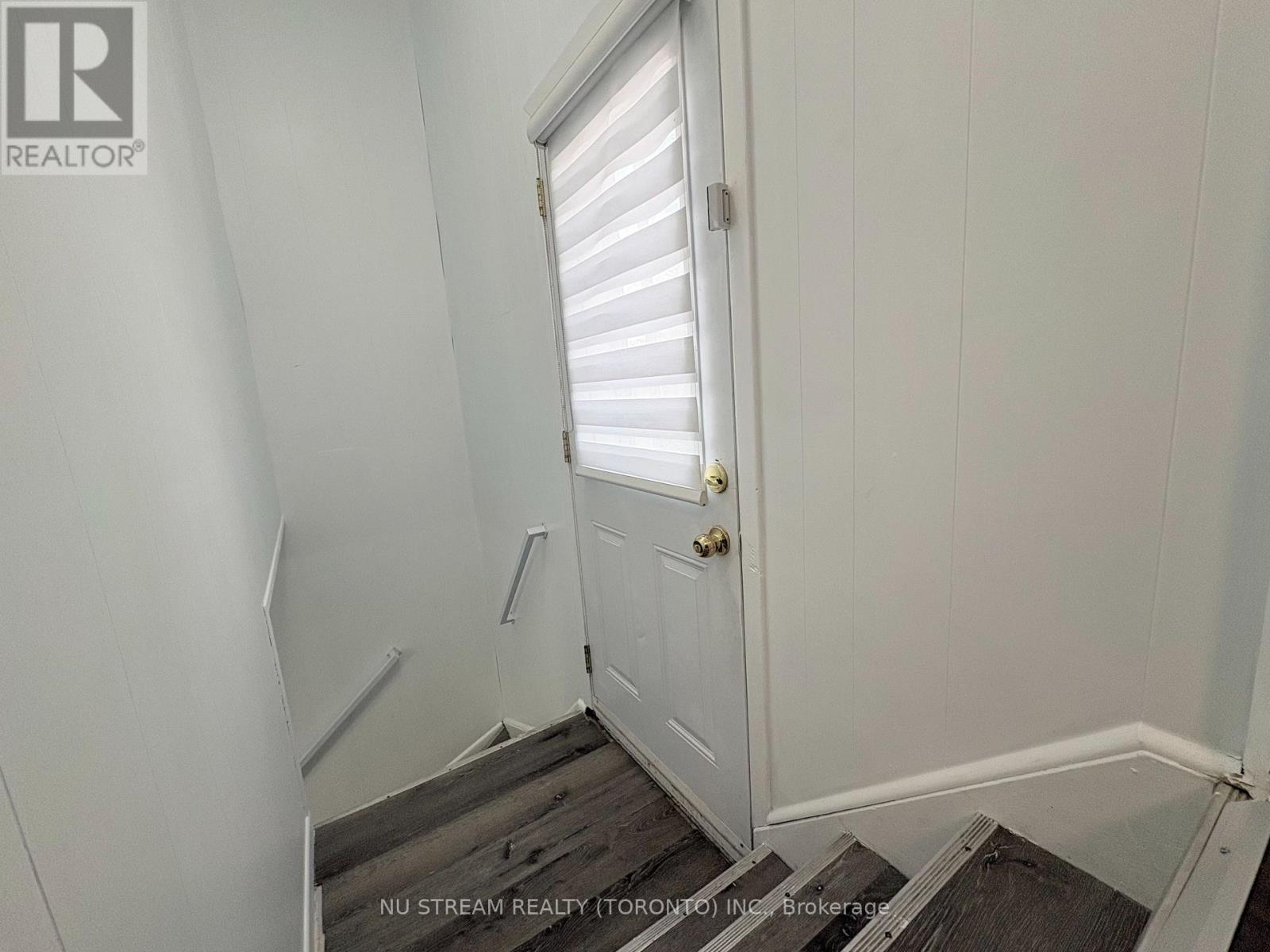 156 Combe Avenue, Toronto (Bathurst Manor), Ontario  M3H 4K3 - Photo 18 - C12902120