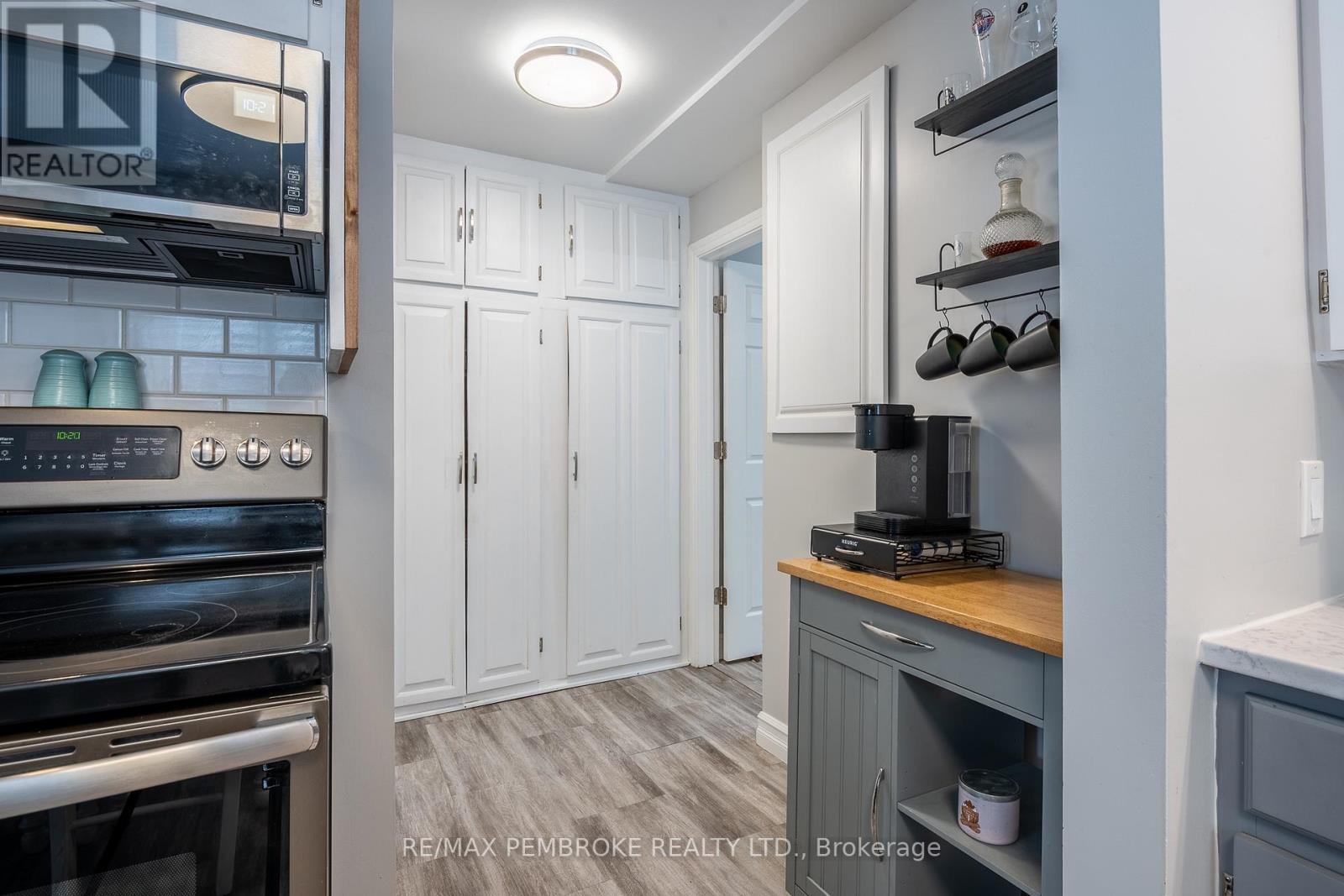 11 Michael Crescent, Petawawa, Ontario  K8H 2L5 - Photo 31 - X12902116