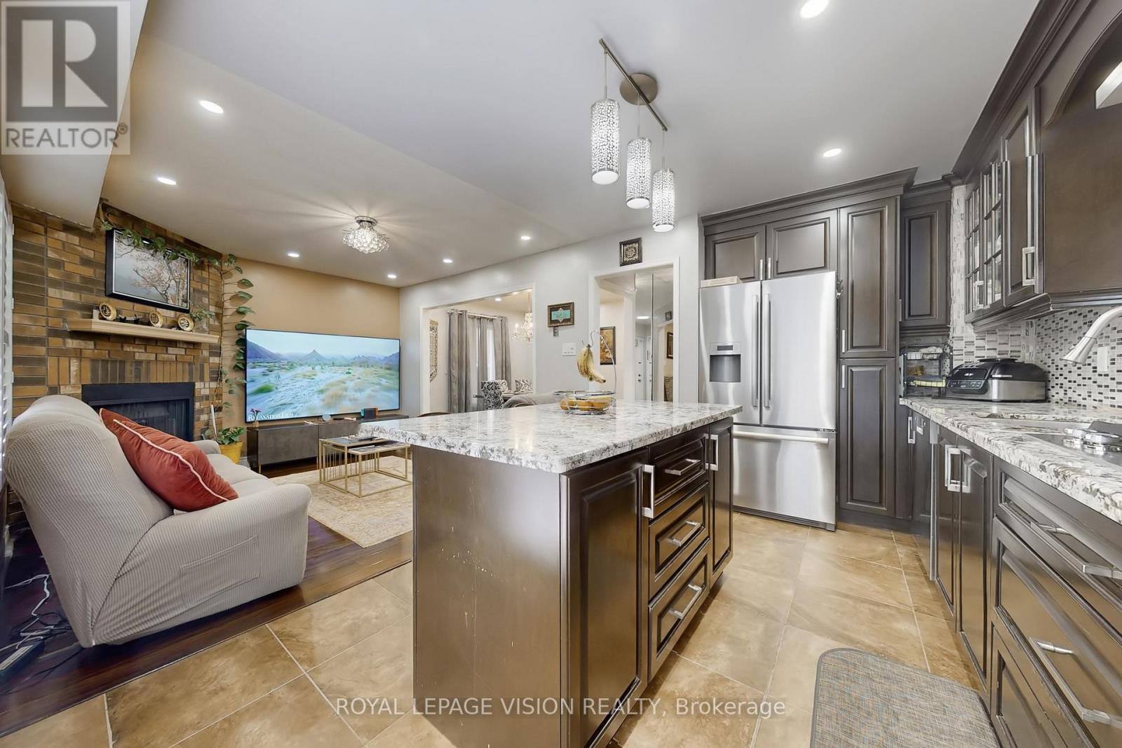 1855 Ashford Drive, Pickering (Village East), Ontario  L1V 6E1 - Photo 14 - E12902128