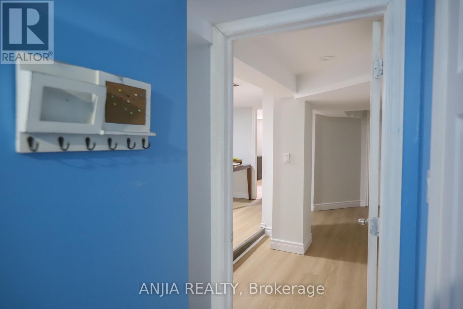 Lower - 345 Glebemount Avenue, Toronto (East York), Ontario  M4C 3V6 - Photo 3 - E12902136