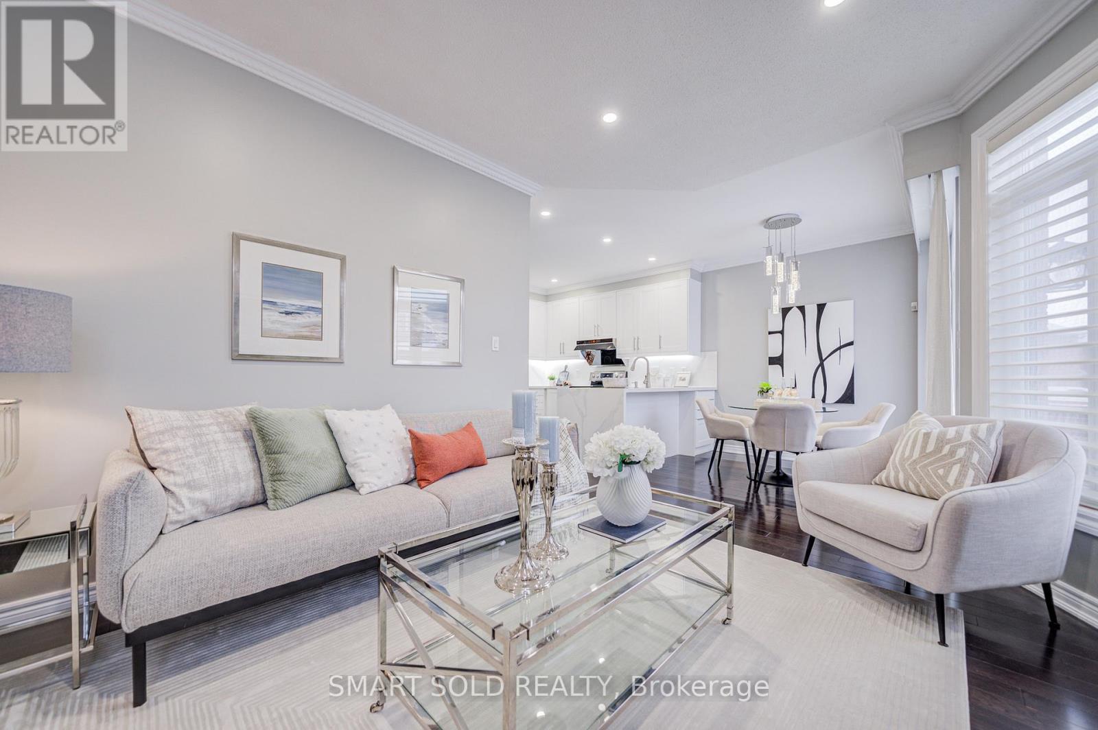 9 Mariposa Avenue, Richmond Hill (Rouge Woods), Ontario  L4S 2N7 - Photo 21 - N12902112