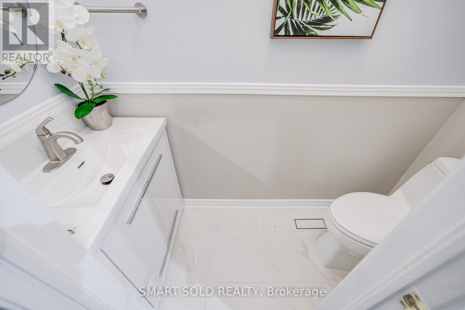 9 Mariposa Avenue, Richmond Hill (Rouge Woods), Ontario  L4S 2N7 - Photo 22 - N12902112