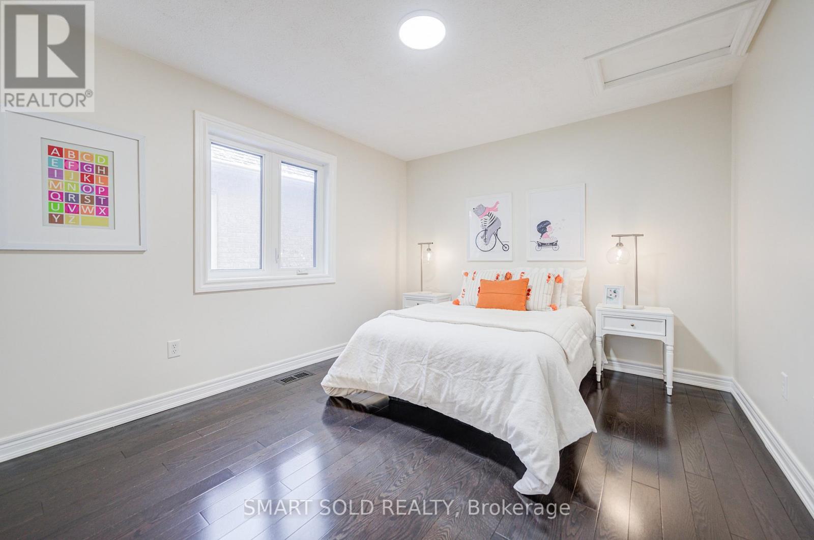 9 Mariposa Avenue, Richmond Hill (Rouge Woods), Ontario  L4S 2N7 - Photo 31 - N12902112