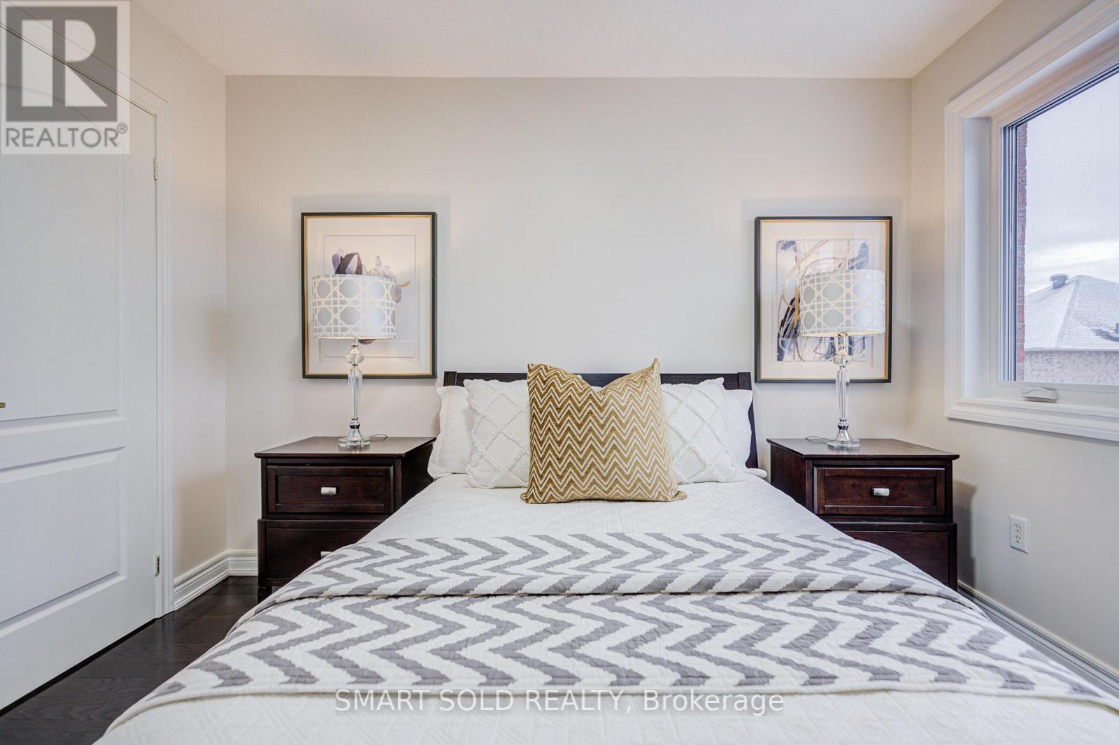 9 Mariposa Avenue, Richmond Hill (Rouge Woods), Ontario  L4S 2N7 - Photo 37 - N12902112