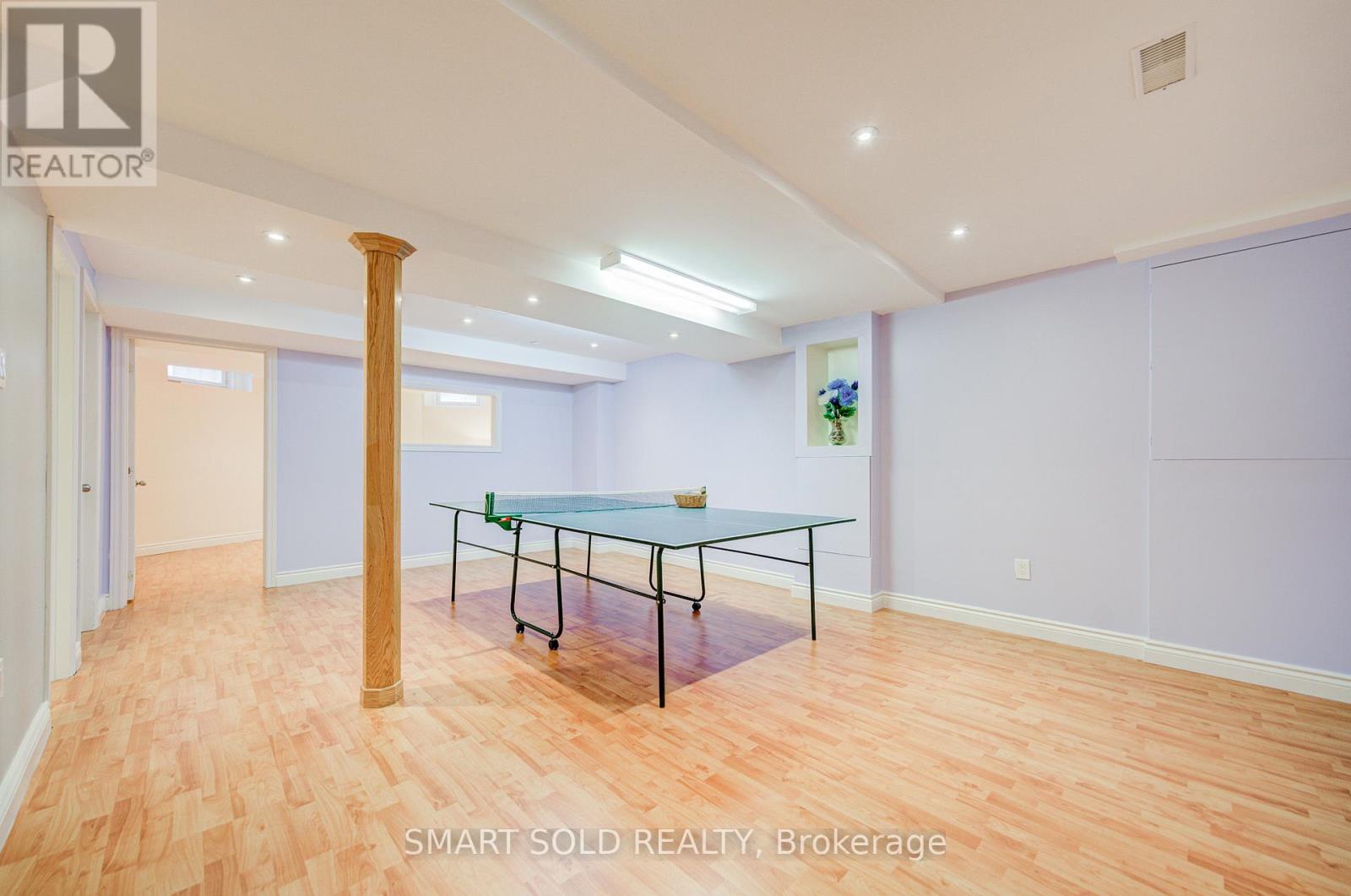 9 Mariposa Avenue, Richmond Hill (Rouge Woods), Ontario  L4S 2N7 - Photo 39 - N12902112