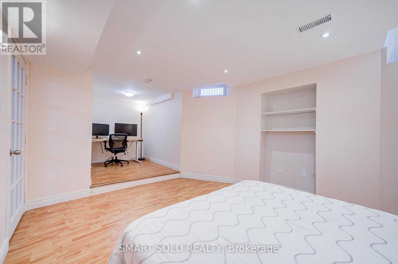 9 Mariposa Avenue, Richmond Hill (Rouge Woods), Ontario  L4S 2N7 - Photo 41 - N12902112