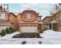 9 MARIPOSA AVENUE, Richmond Hill, Ontario