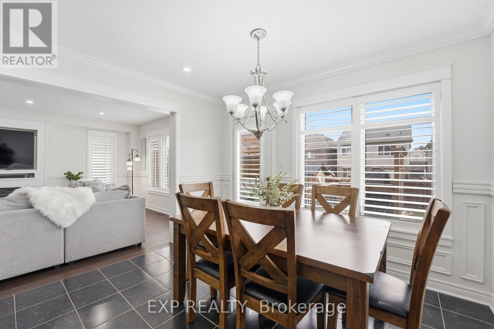 44 Willoughby Way, New Tecumseth, Ontario  L9R 0M7 - Photo 10 - N12902156