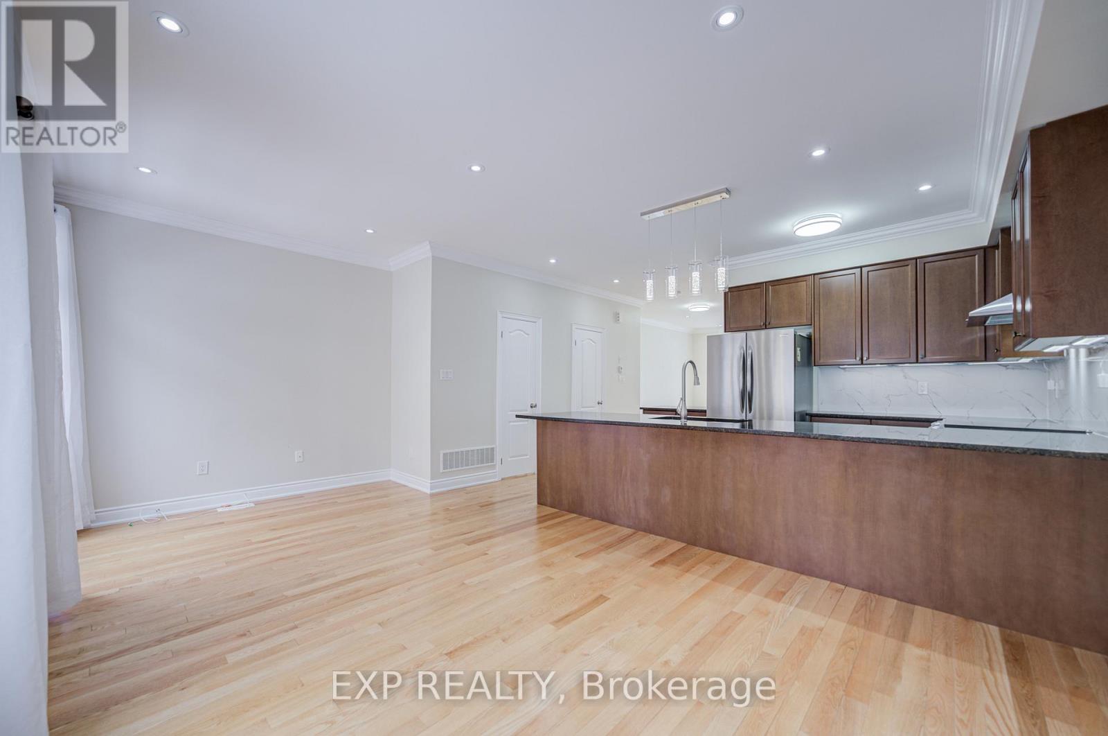 92 William Saville Street, Markham (Unionville), Ontario  L3R 9S3 - Photo 15 - N12902158