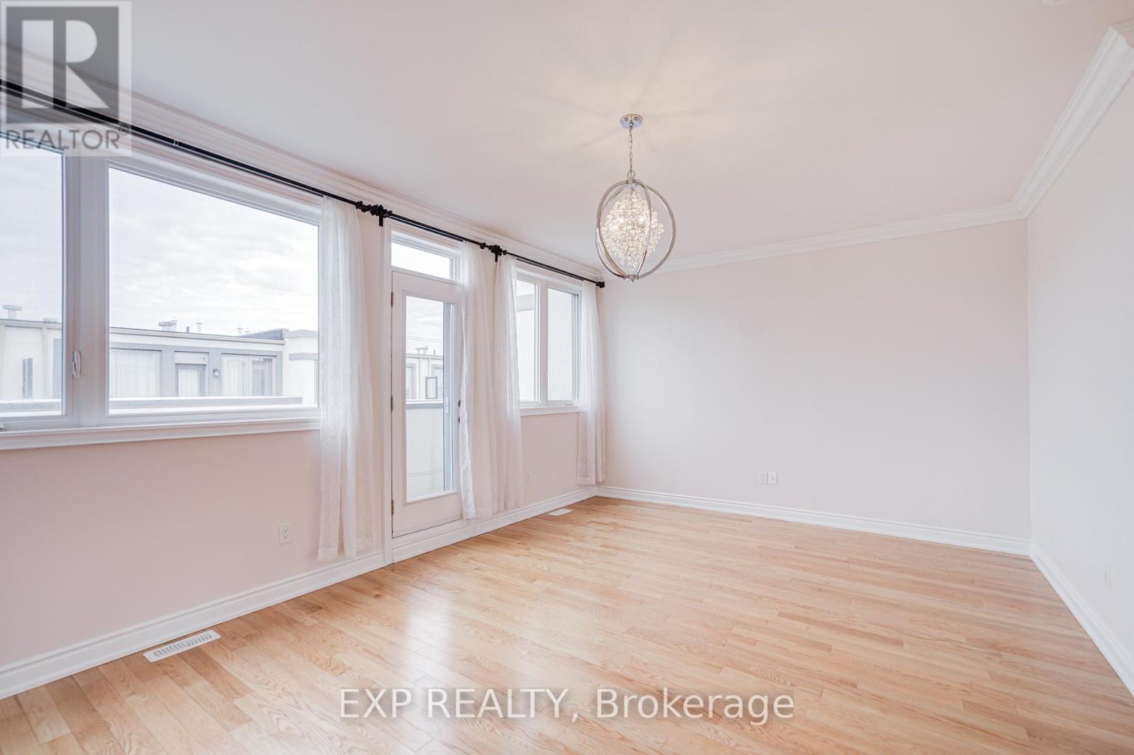 92 William Saville Street, Markham (Unionville), Ontario  L3R 9S3 - Photo 32 - N12902158