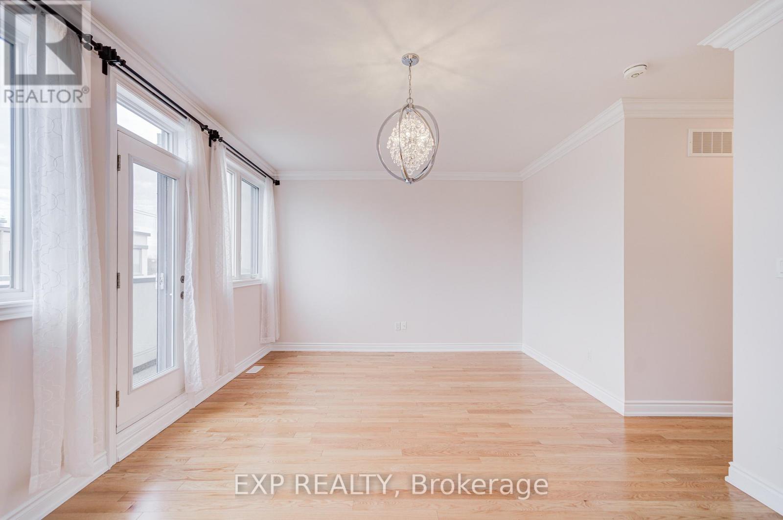 92 William Saville Street, Markham (Unionville), Ontario  L3R 9S3 - Photo 33 - N12902158