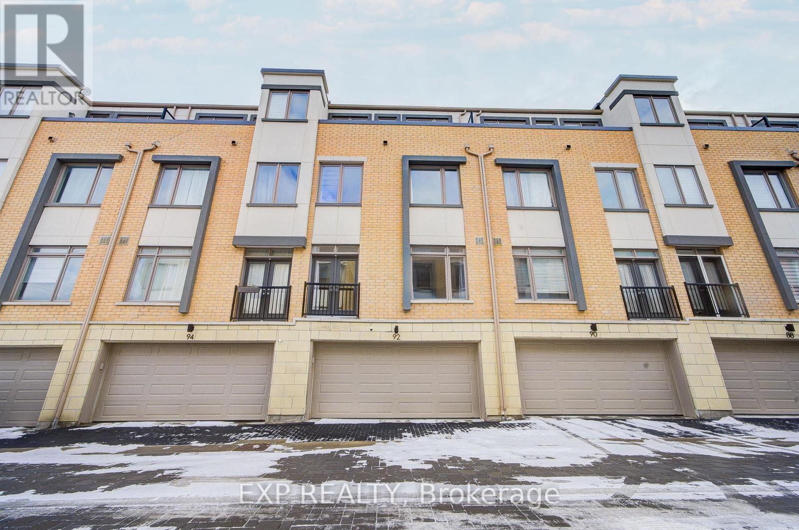 92 William Saville Street, Markham (Unionville), Ontario  L3R 9S3 - Photo 39 - N12902158