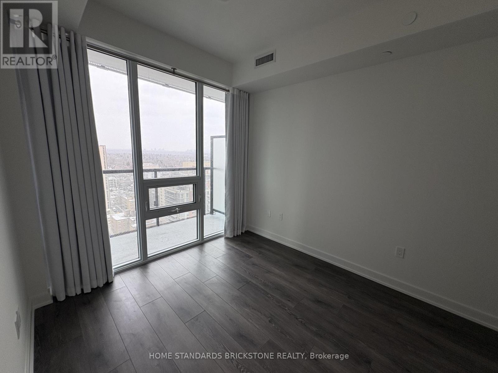 2106 - 117 Broadway Avenue, Toronto (Mount Pleasant West), Ontario  M4P 1V3 - Photo 6 - C12902126