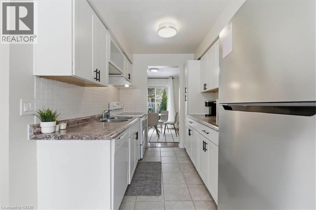 375 Kingscourt Drive Unit# 42, Waterloo, Ontario  N2K 3N7 - Photo 14 - 40813407