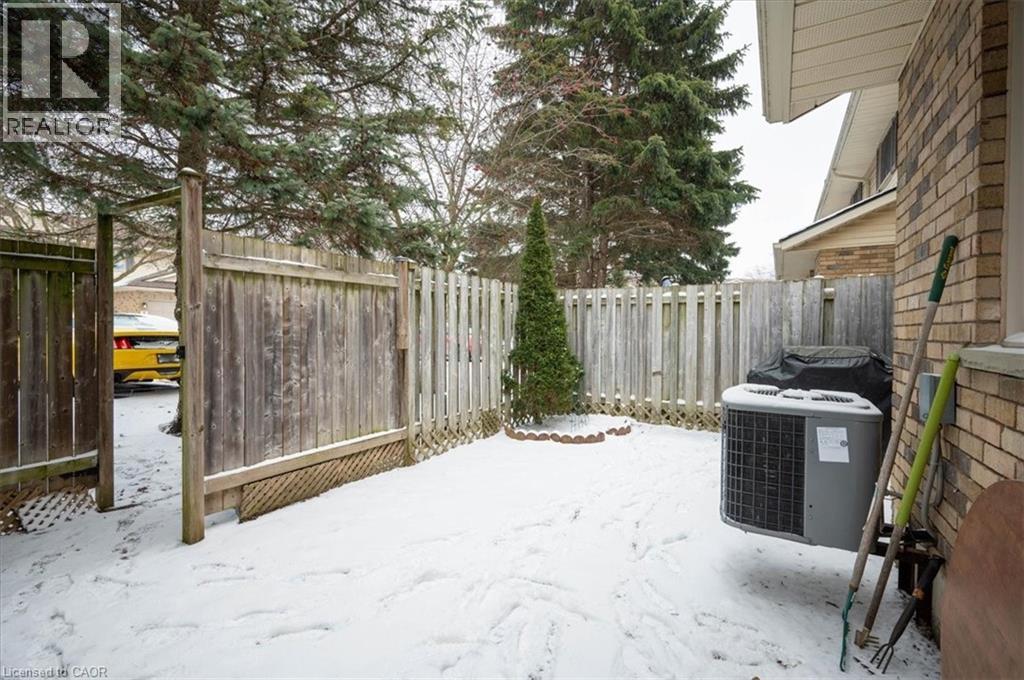 375 Kingscourt Drive Unit# 42, Waterloo, Ontario  N2K 3N7 - Photo 27 - 40813407