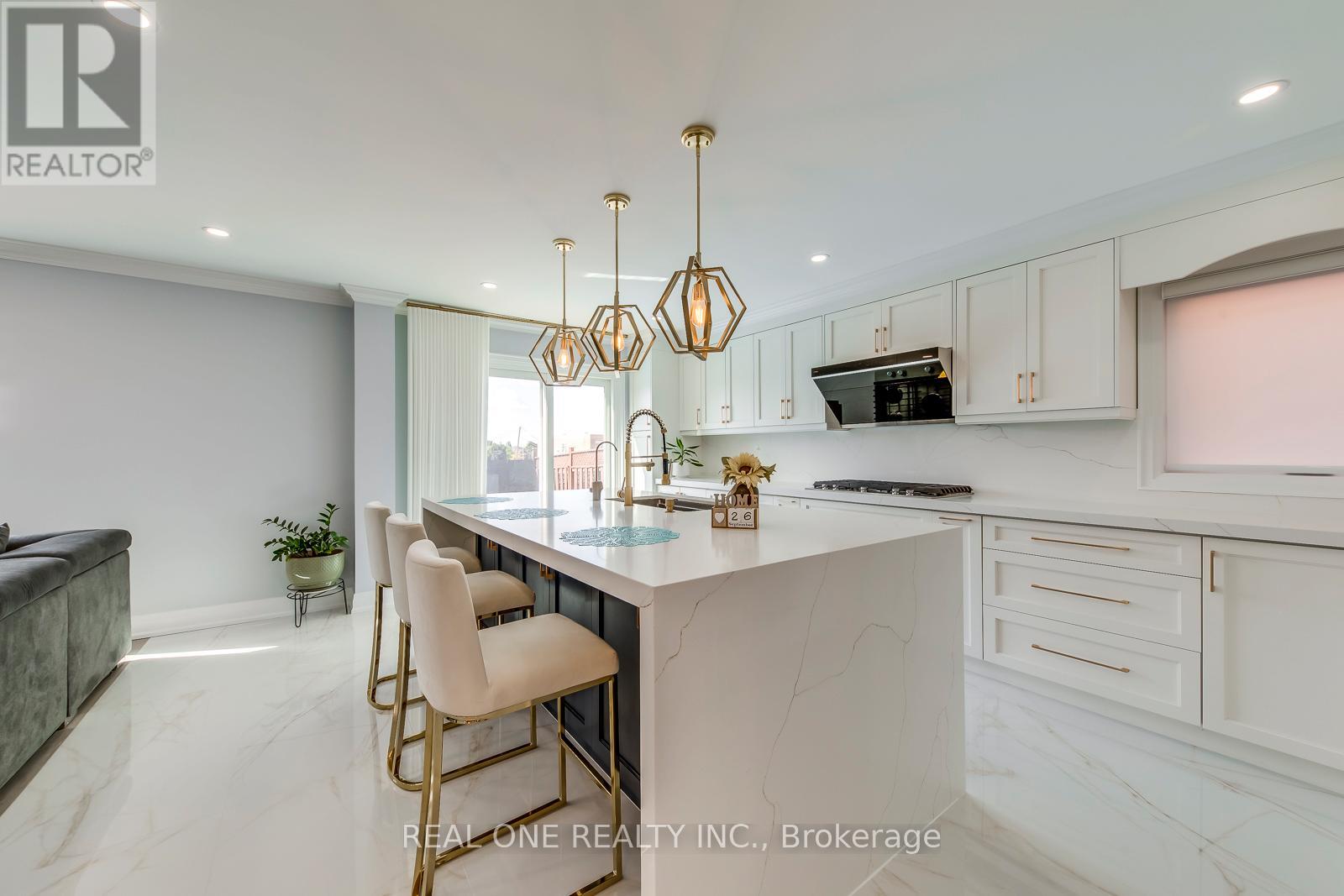 6150 Duford Drive, Mississauga (East Credit), Ontario  L5V 1A6 - Photo 11 - W12902122