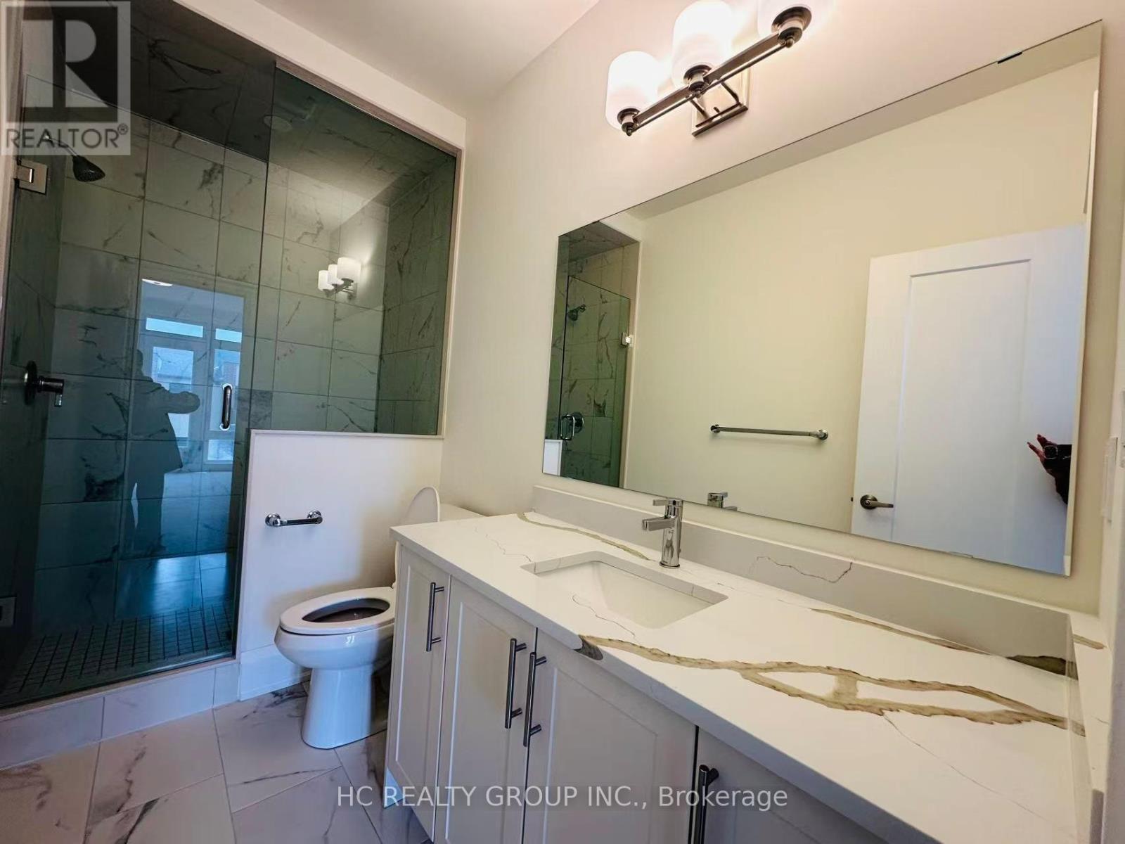 3303 Azam Way, Oakville (Go Glenorchy), Ontario  L6M 5S3 - Photo 6 - W12902146