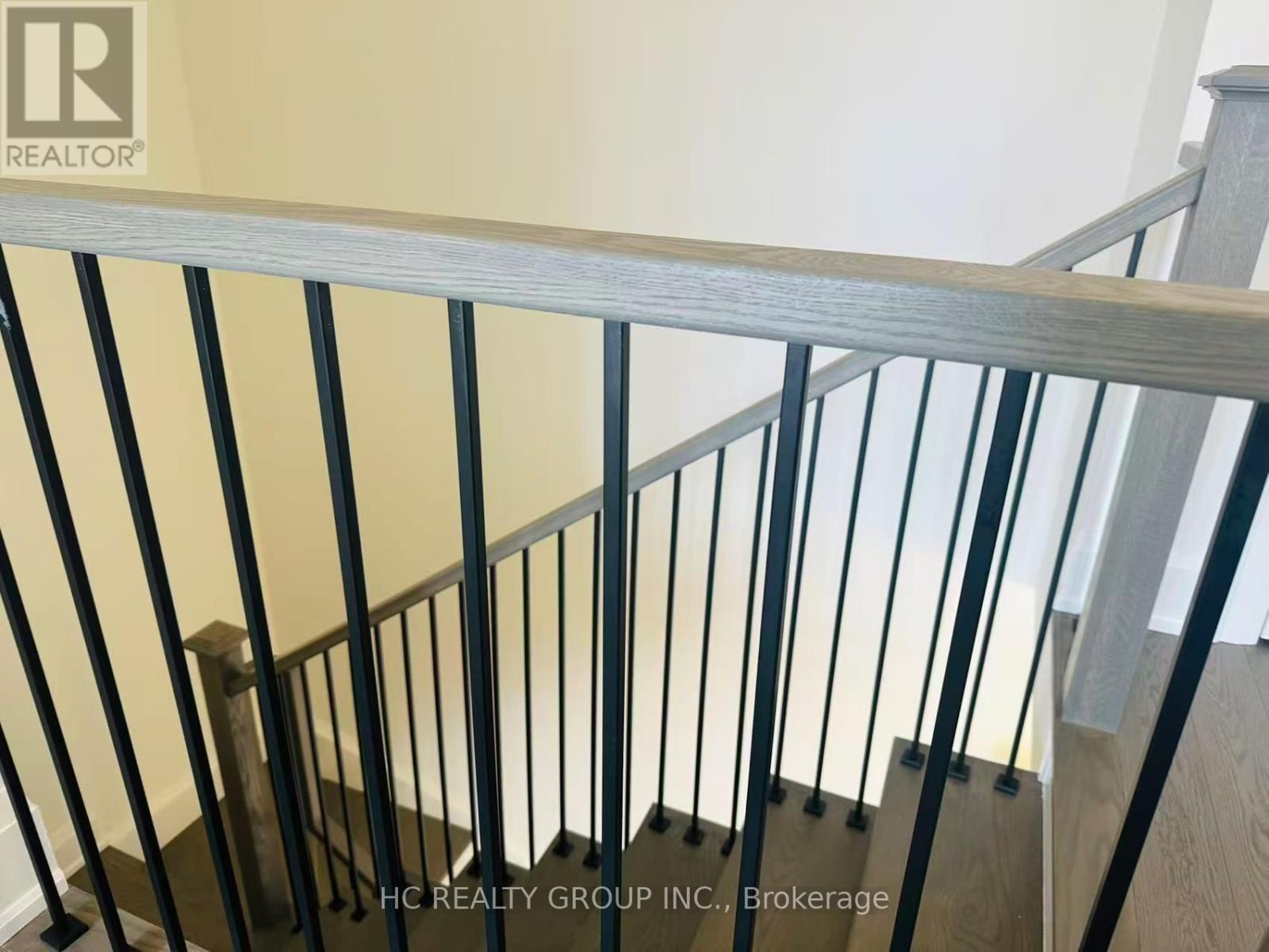 3303 Azam Way, Oakville (Go Glenorchy), Ontario  L6M 5S3 - Photo 7 - W12902146