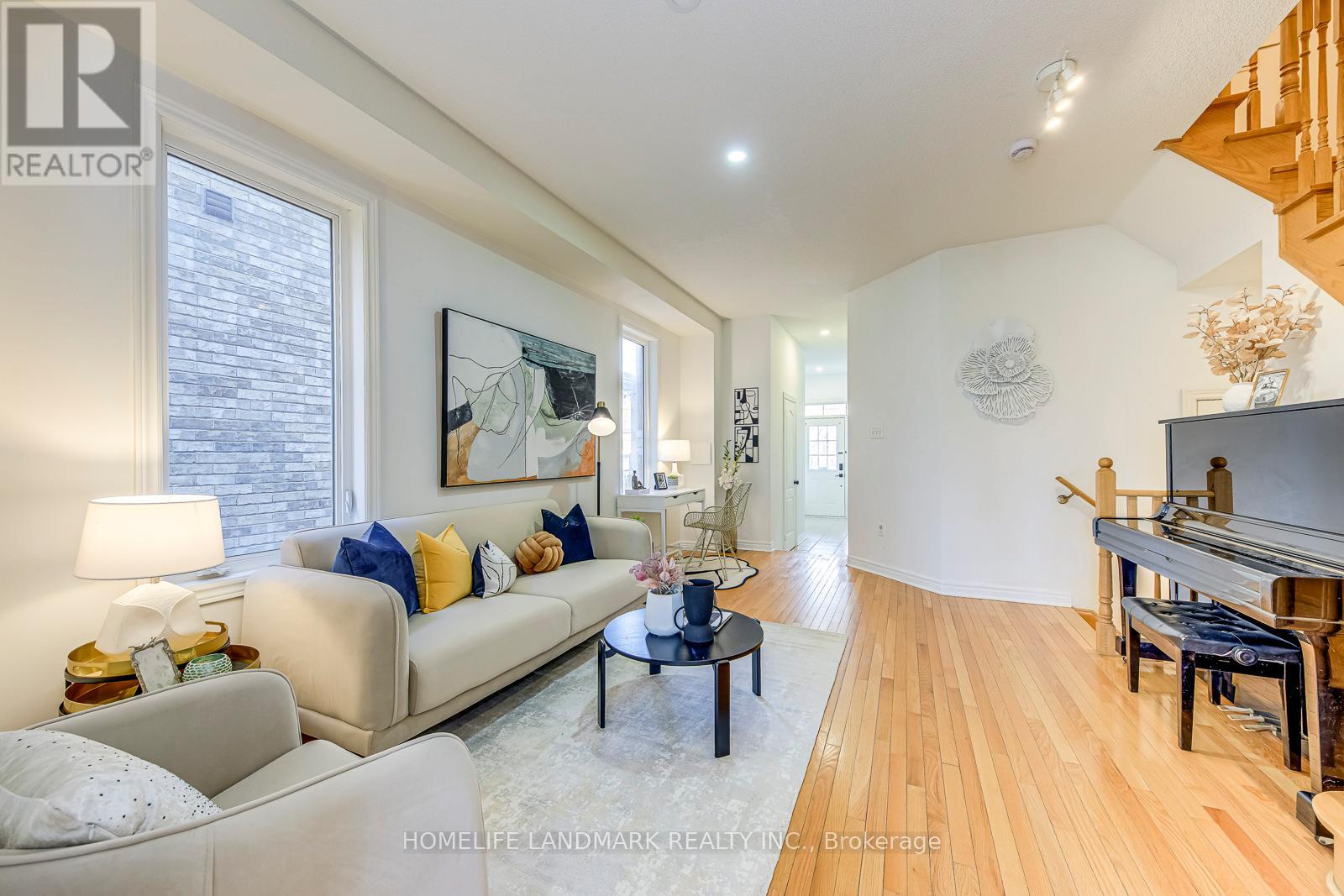 4346 Trail Blazer Way, Mississauga (Hurontario), Ontario  L5R 0C3 - Photo 6 - W12902148