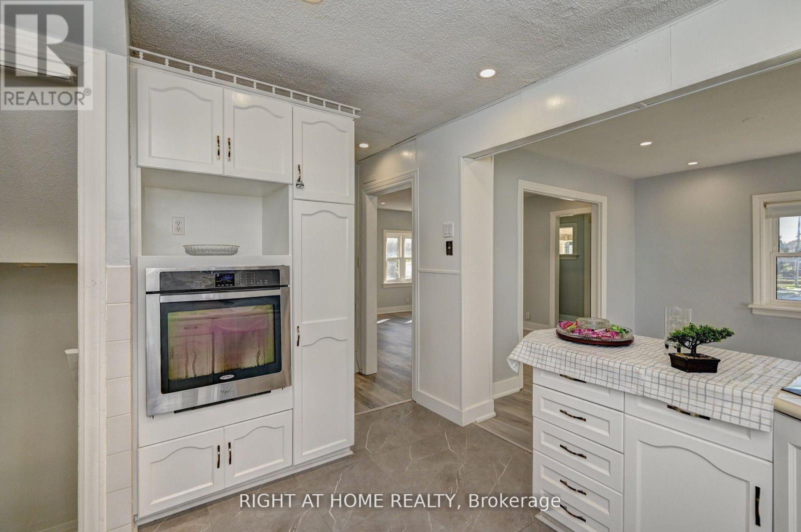 10 Monroe Street, Cambridge, Ontario  N1R 2C5 - Photo 20 - X12902124