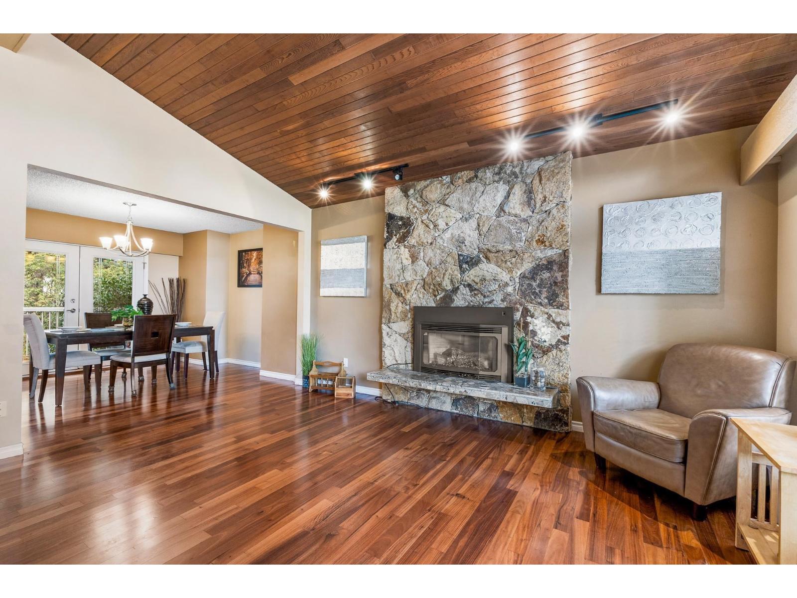 6457 Summit Crescent, Delta, British Columbia  V4E 2C3 - Photo 7 - R3101670