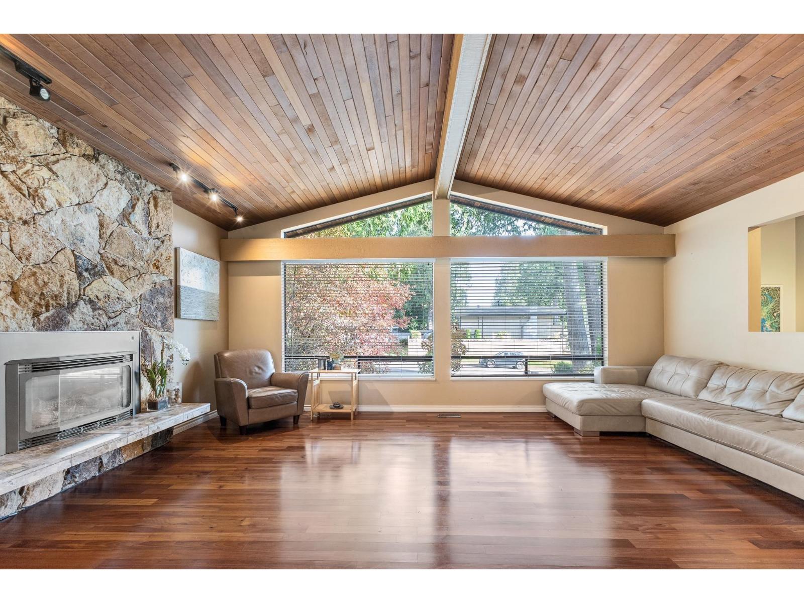 6457 Summit Crescent, Delta, British Columbia  V4E 2C3 - Photo 5 - R3101670