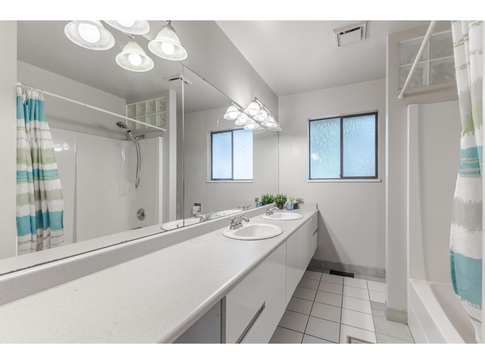 6457 Summit Crescent, Delta, British Columbia  V4E 2C3 - Photo 14 - R3101670