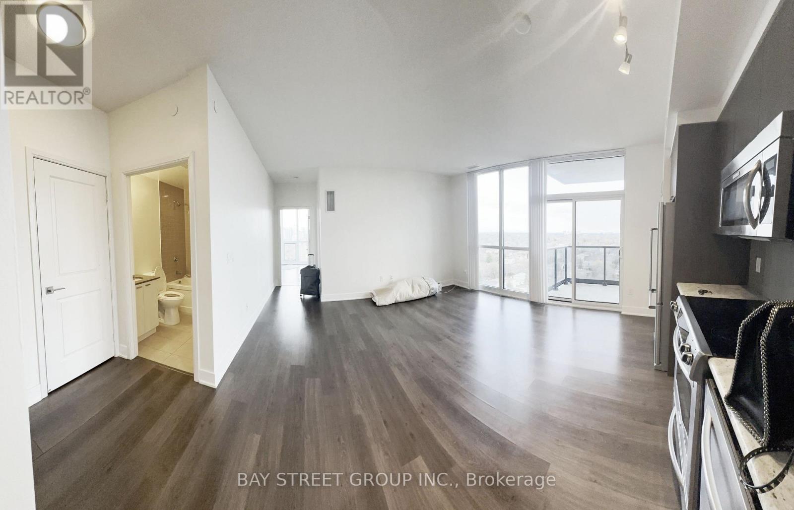 2009 - 88 Sheppard Avenue E, Toronto (Willowdale East), Ontario  M2N 0G9 - Photo 4 - C12902174