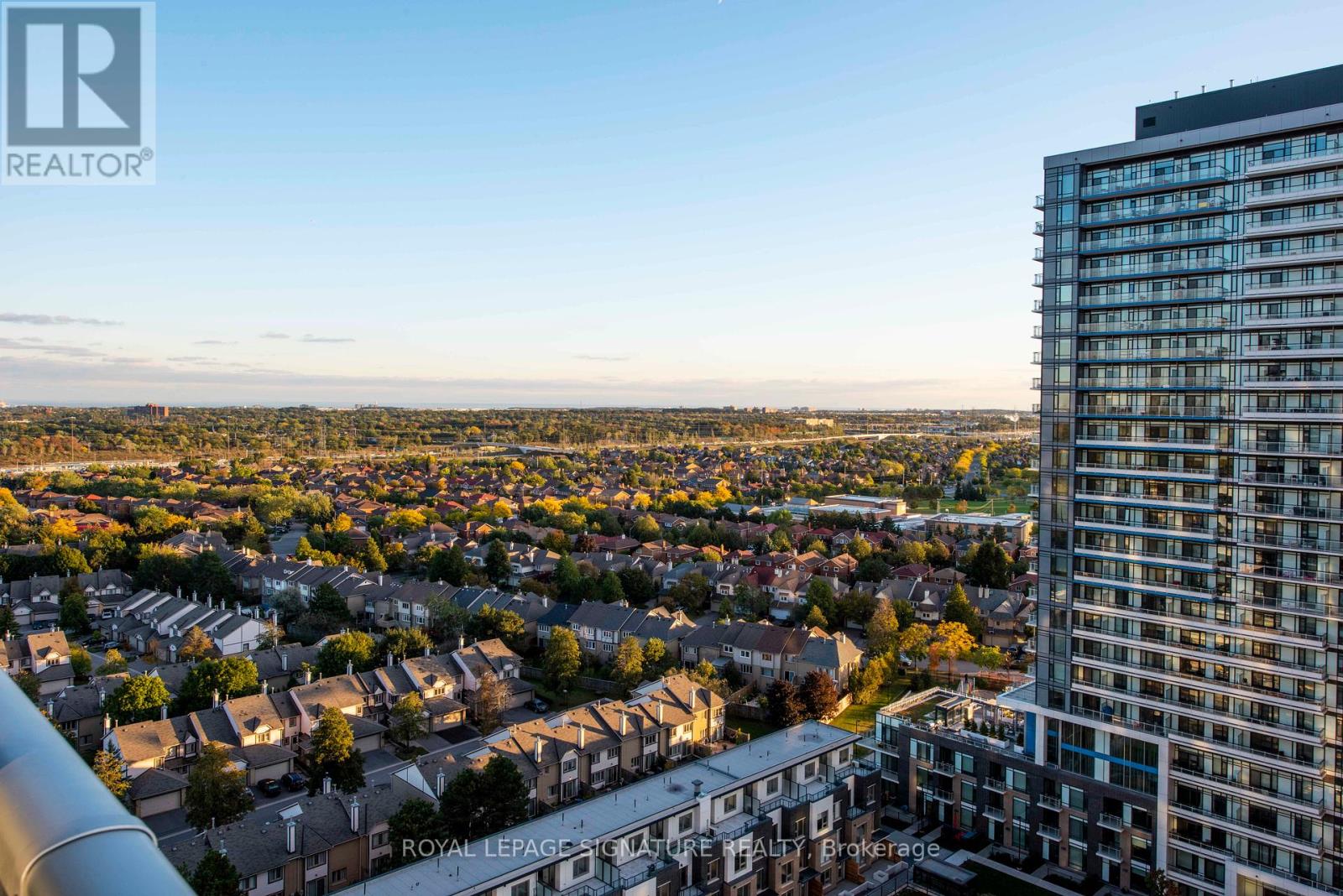 1502 - 2520 Eglinton Avenue W, Mississauga, Ontario  L5M 0Y4 - Photo 13 - W12902184