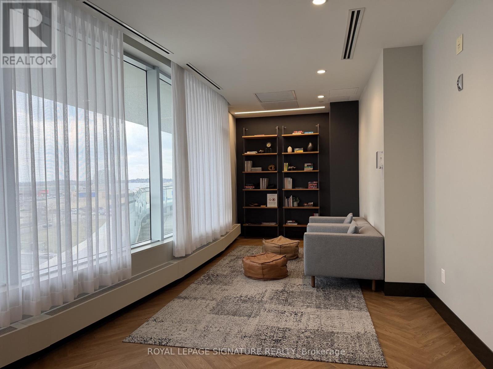 1502 - 2520 Eglinton Avenue W, Mississauga, Ontario  L5M 0Y4 - Photo 31 - W12902184