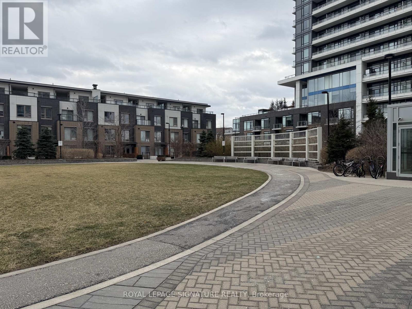 1502 - 2520 Eglinton Avenue W, Mississauga, Ontario  L5M 0Y4 - Photo 32 - W12902184