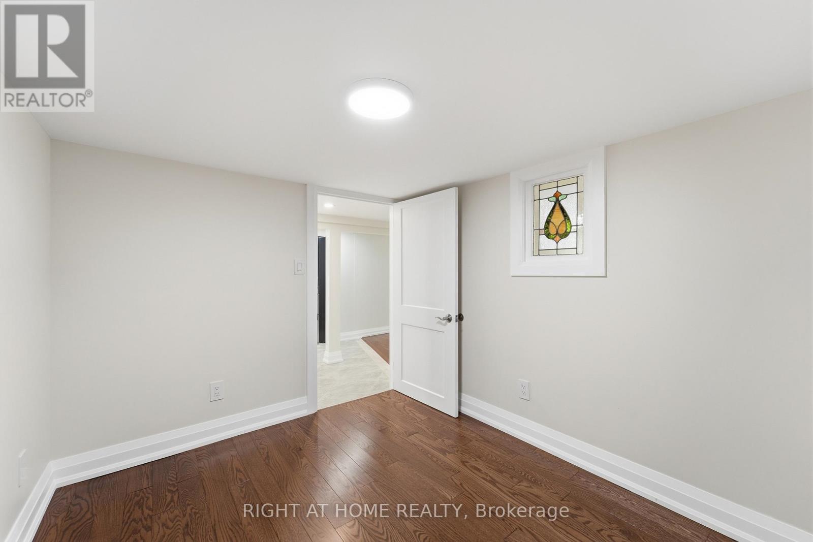 Lower Apt B - 2 Montye Avenue, Toronto, Ontario  M6S 2G9 - Photo 12 - W12902198