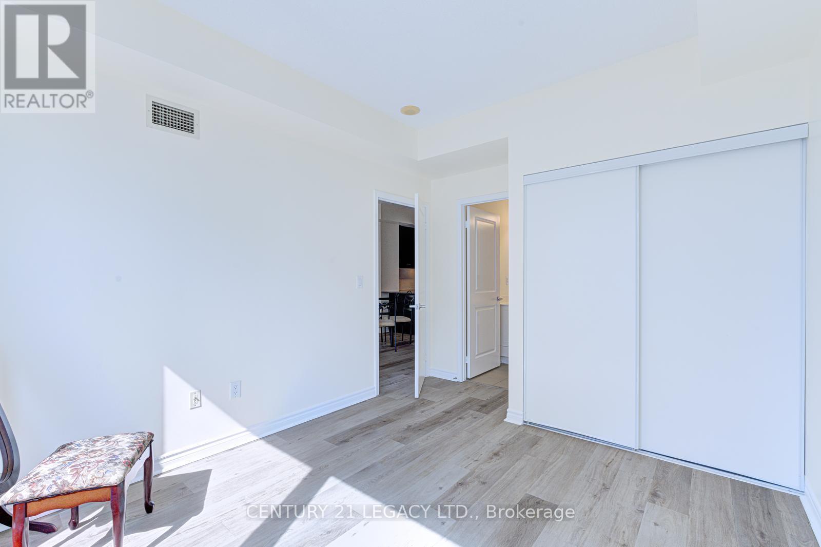 2909 - 385 Prince Of Wales Drive, Mississauga, Ontario  L5B 0C6 - Photo 23 - W12902200